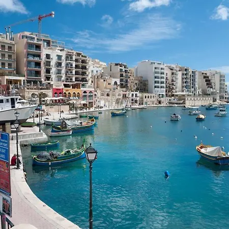 A Lovely Duplex Maisonette Just Of Spinola W/wifi By 360 Estates Lejlighed