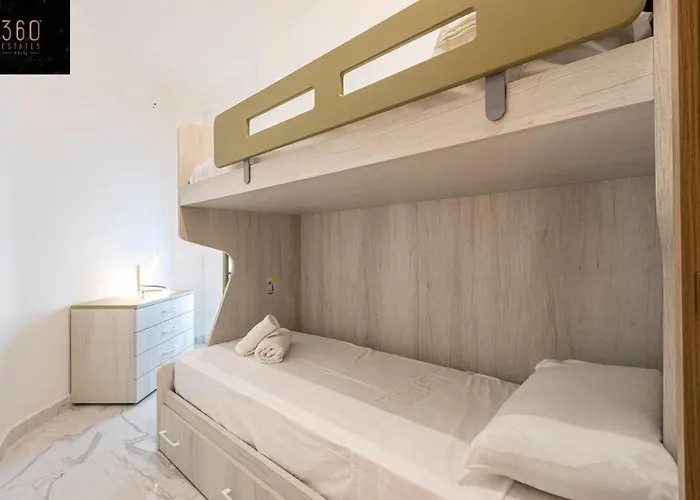 A Lovely Duplex Maisonette Just Of Spinola W/wifi By 360 Estates アパート *