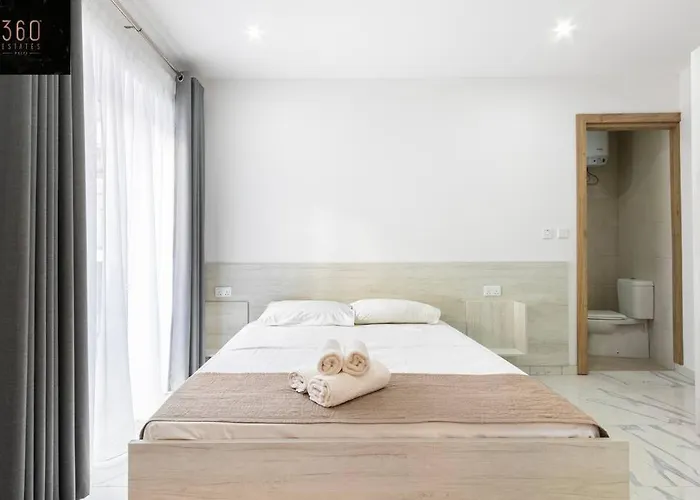 A Lovely Duplex Maisonette Just Of Spinola W/wifi By 360 Estates アパート Saint Julian's