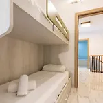 A Lovely Duplex Maisonette Just Of Spinola W/wifi By 360 Estates *